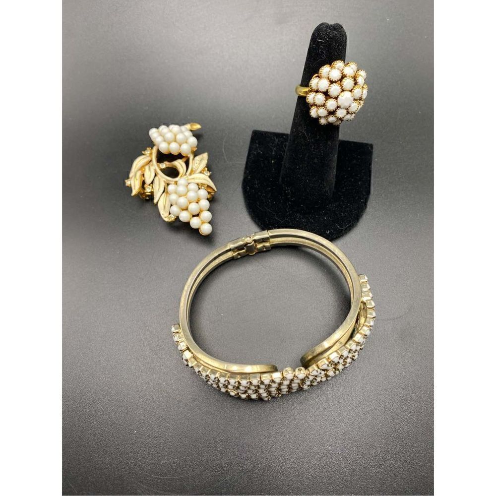 White enamel and gold vintage ring bracelet and berry grapes brooch